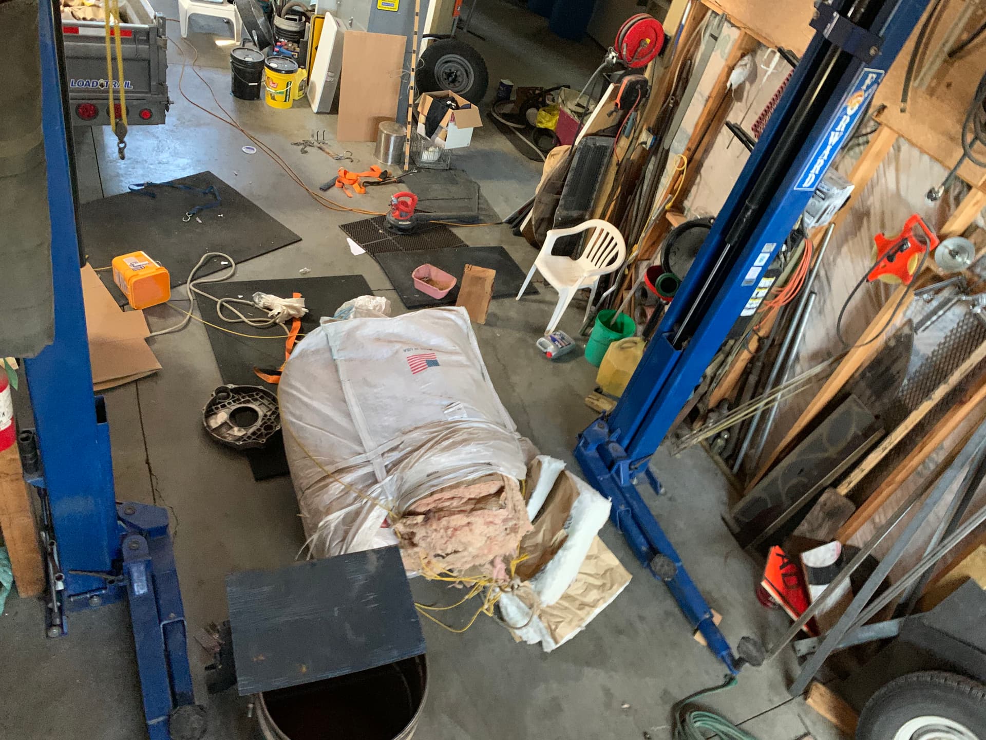 Gallery photos for Pole Barn Turned Full Living and Entertainment Space: Image #2