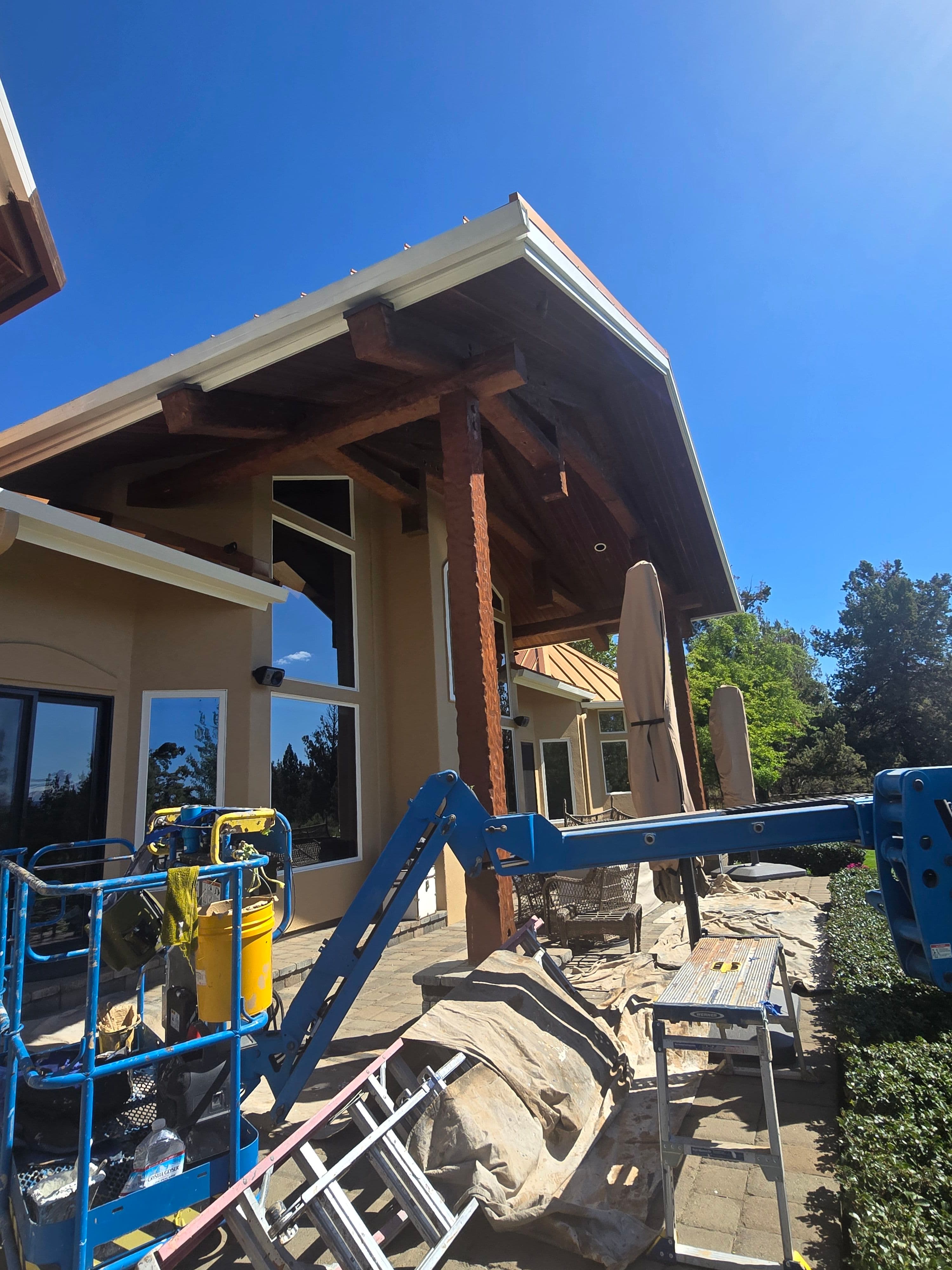 Project Two-Coat Specialty Paint Job on a 6,000 Sq Ft Stucco Home image