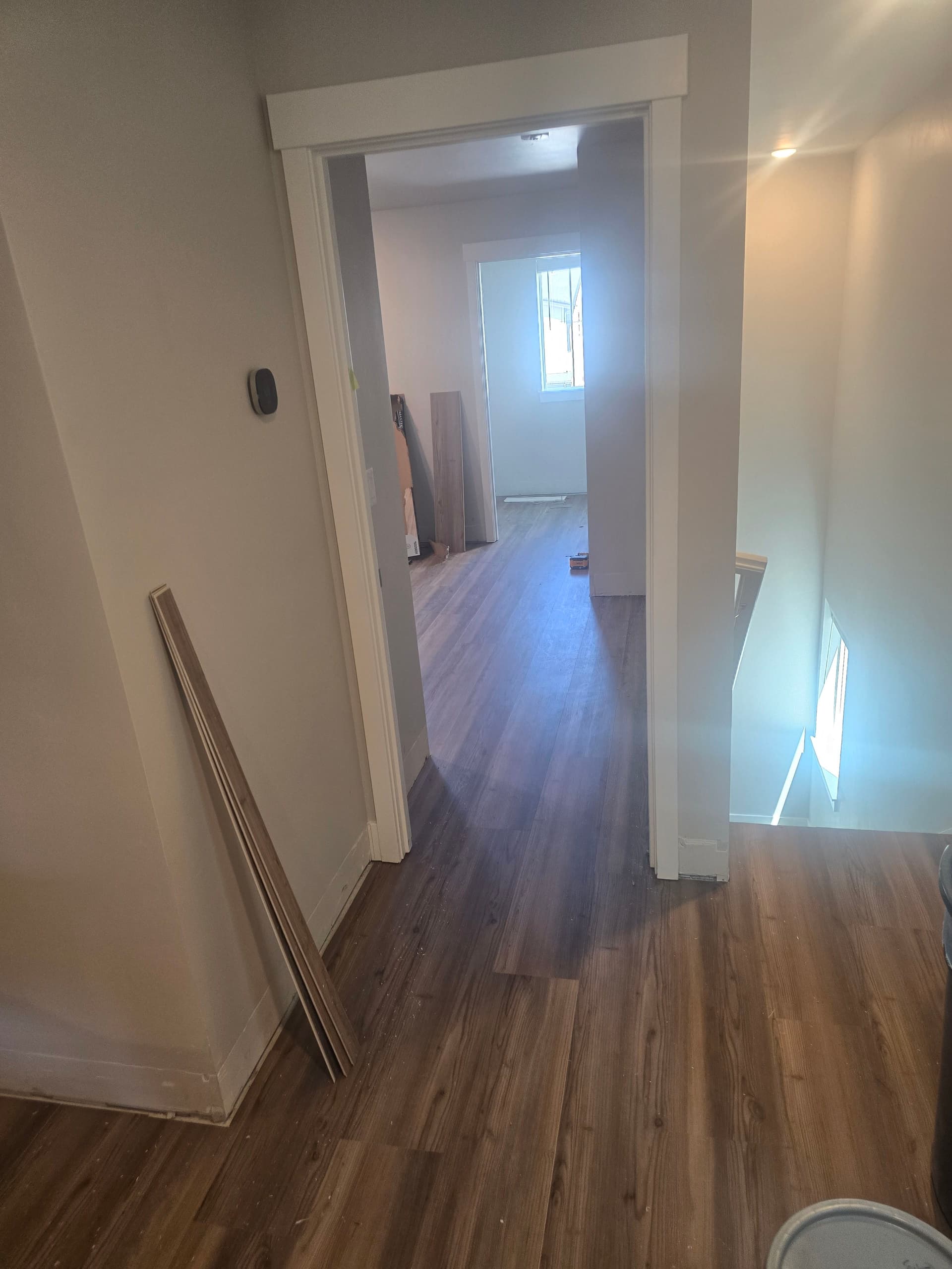 Gallery photos for Carpet Torn Out and Replaced with Stainmaster Vinyl Plank in Bend Oregon: Image #6