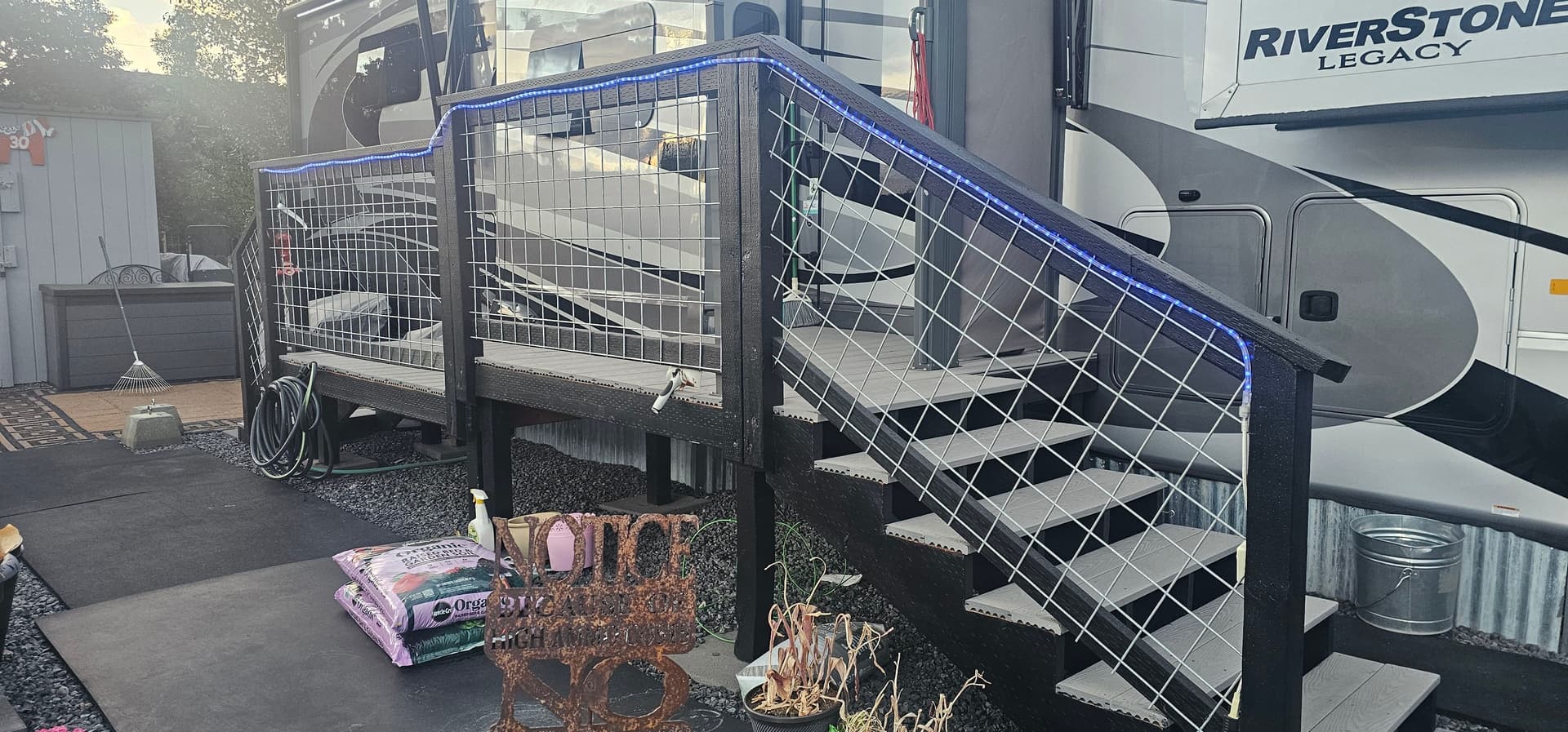 Gallery photos for Custom Front Porch Deck and Handrail for a Fifth Wheel Trailer: Image #2
