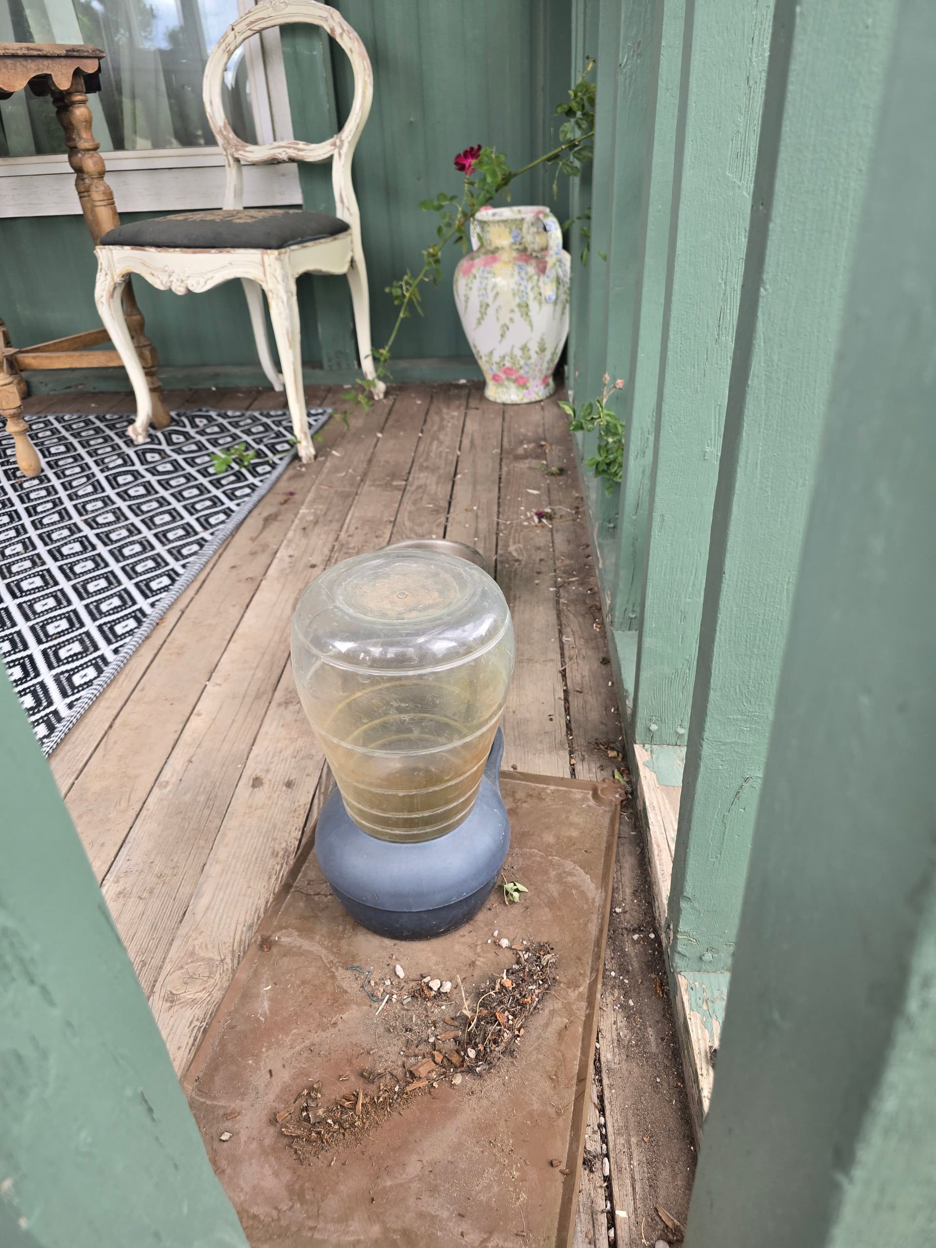 Gallery photos for Front Porch Dry Rot Repair and Fresh Paint That Actually Lasts: Image #2