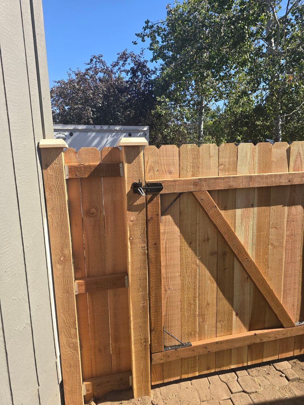 Gallery photos for Cedar Privacy Fence Install with Gates in Bend OR: Image #5