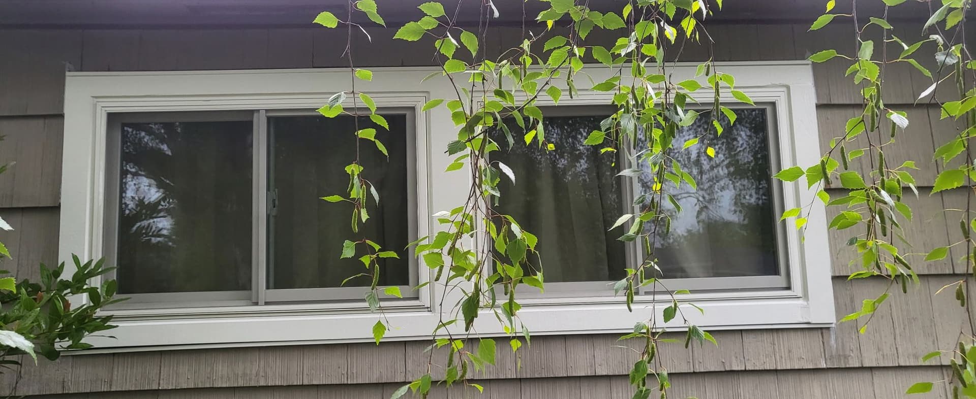 Gallery photos for Full Window Replacement That Cleaned Up This Home Inside and Out: Image #4