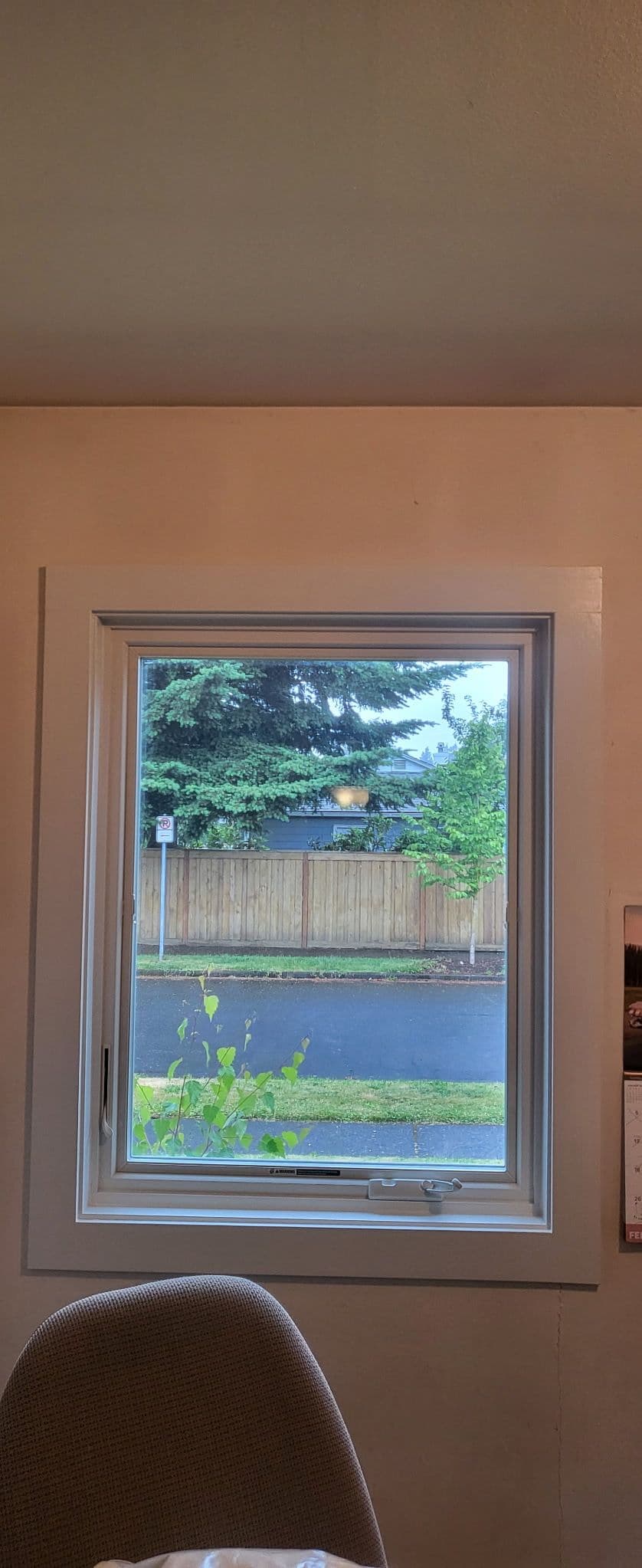 Gallery photos for Full Window Replacement That Cleaned Up This Home Inside and Out: Image #5